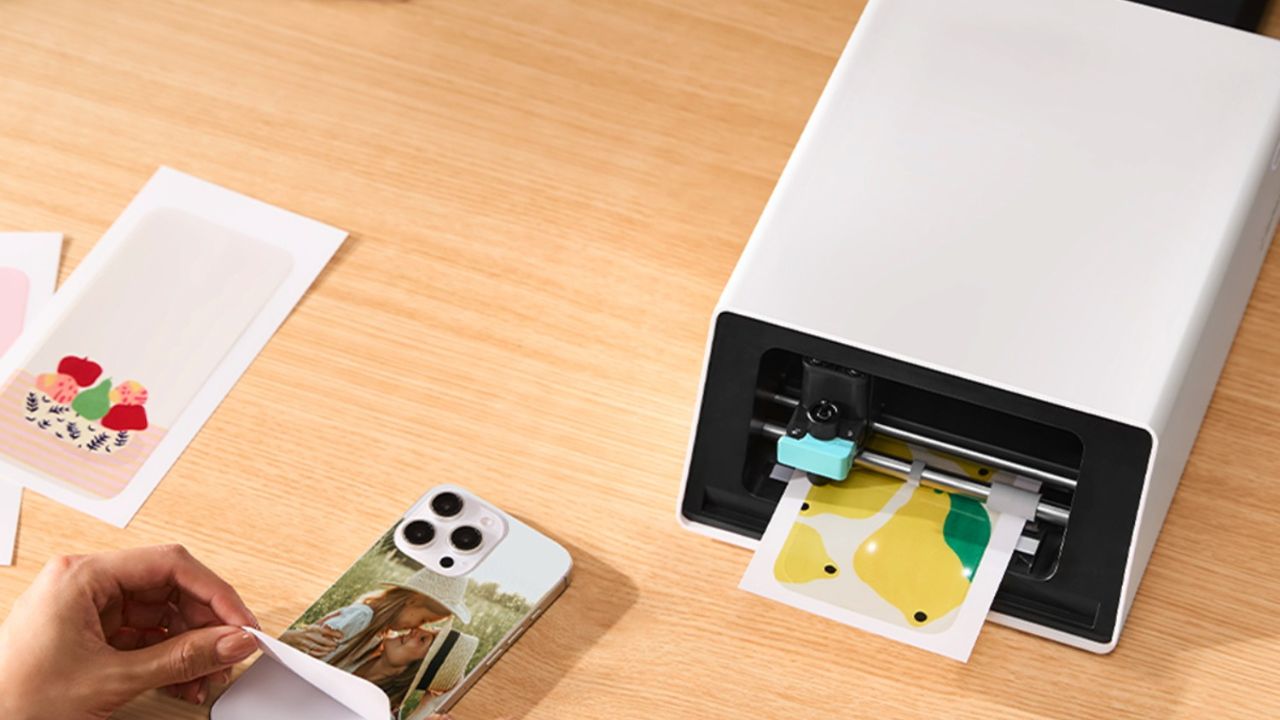 Print, Cut, Stick: The Ultimate DIY Sticker Journey with Liene PixCut S1